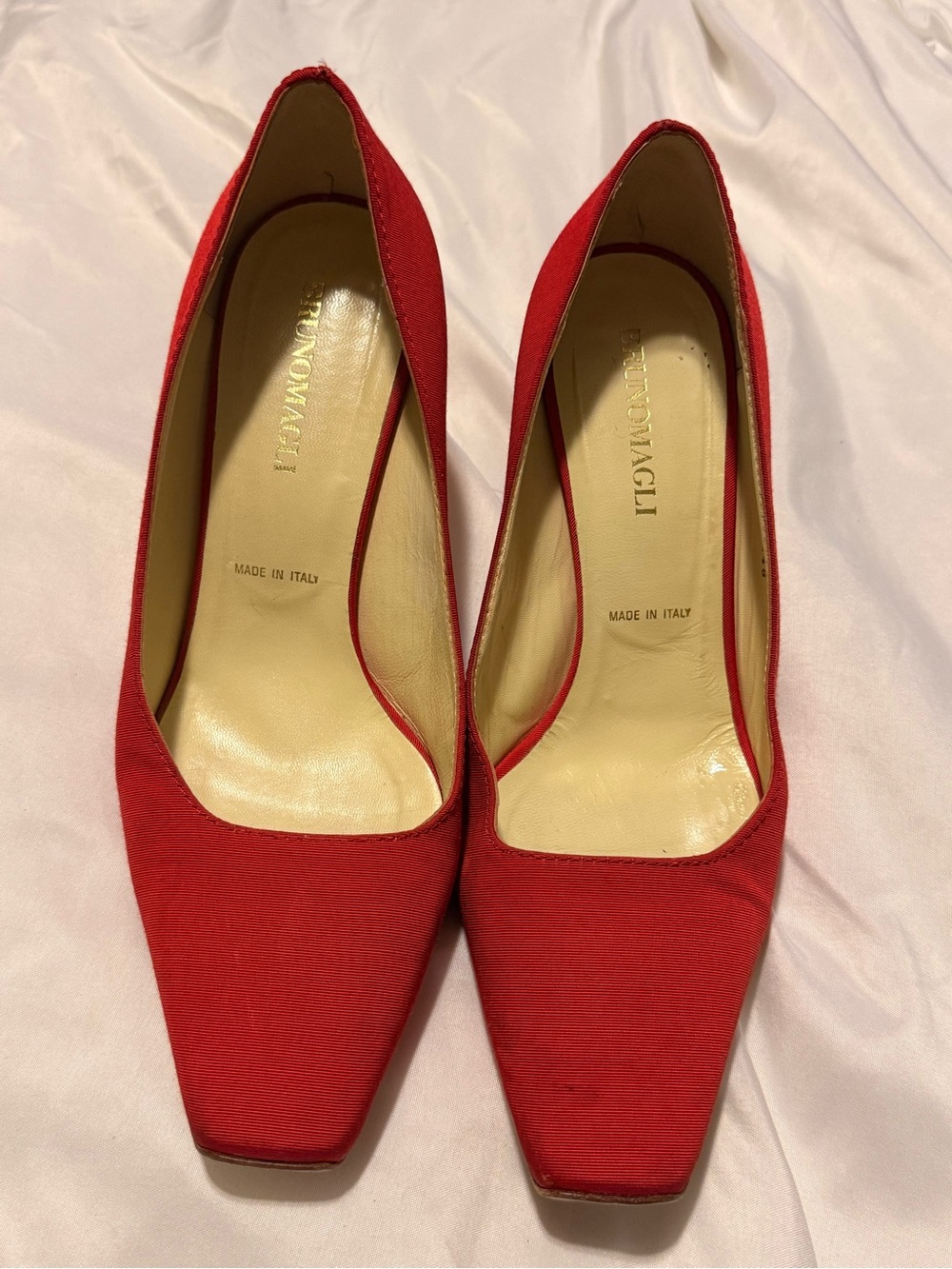 Bruno Magli Red Square-Toe Fabric Pumps size 40